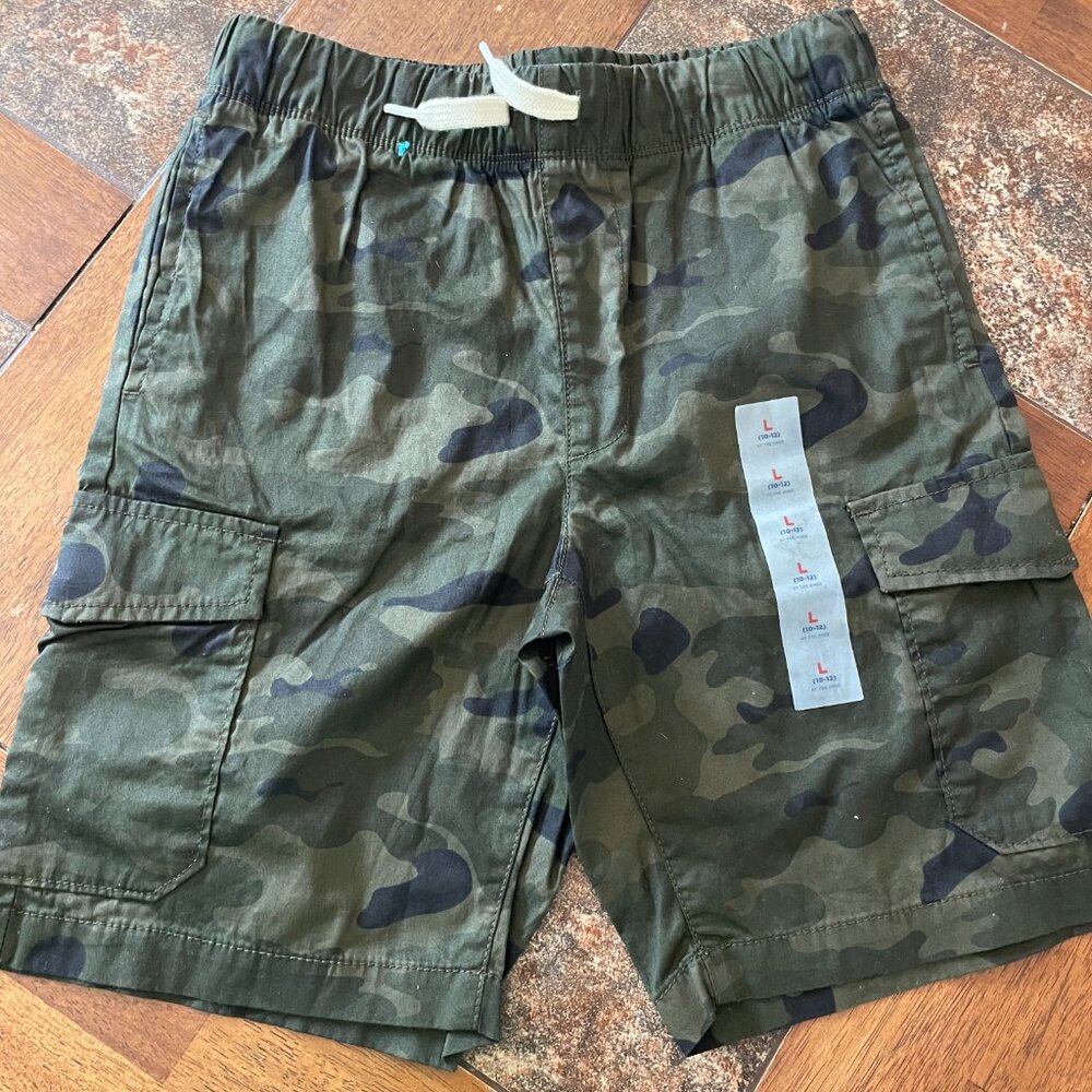 Old Navy Camo Cargo Shorts Boys Large 10-12 Drawstring Waist